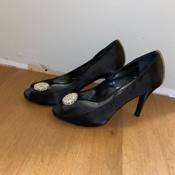 Steve Madden Pumps - Picture 3 of 4